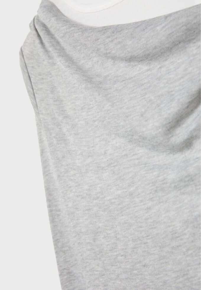 Tricou dublu asimetric Tricou dublu asimetric