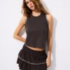 Tricou fără mâneci cu broderie cu ținte Tricou fără mâneci cu broderie cu ținte