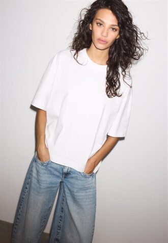 Tricou oversize cu mânecă scurtă