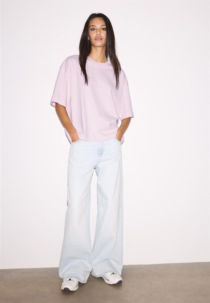 Tricou oversize cu mânecă scurtă Tricou oversize cu mânecă scurtă