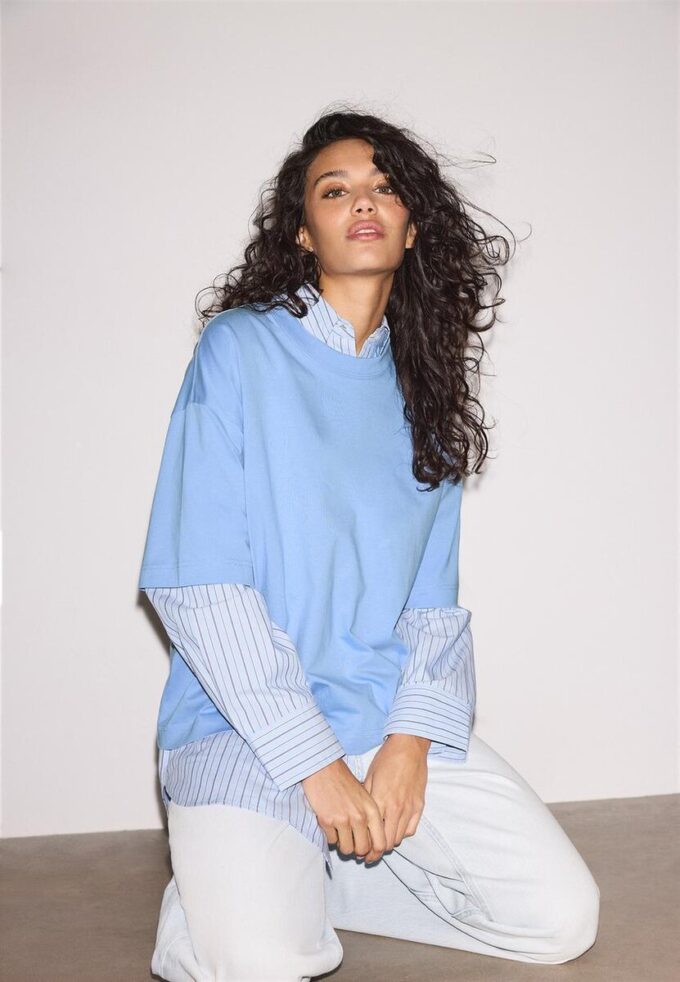 Tricou oversize cu mânecă scurtă Tricou oversize cu mânecă scurtă