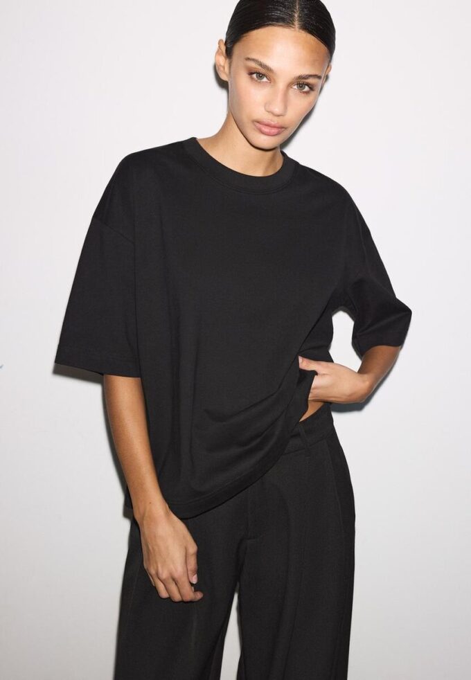 Tricou oversize cu mânecă scurtă