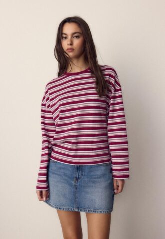 Tricou oversize cu mâneci lungi și dungi