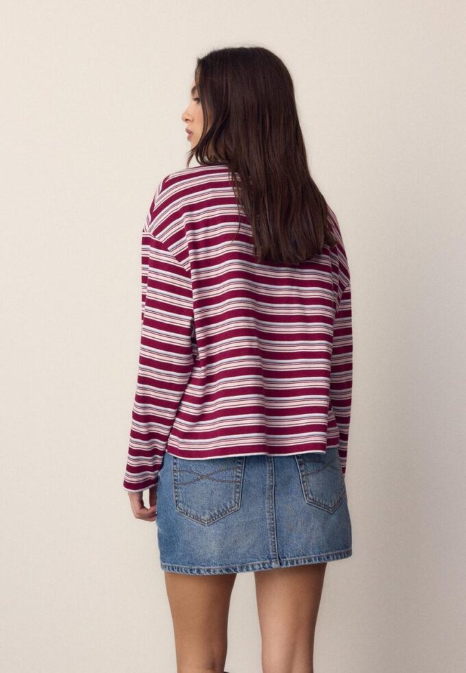 Tricou oversize cu mâneci lungi și dungi Tricou oversize cu mâneci lungi și dungi