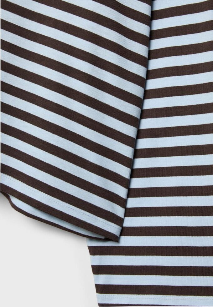 Tricou oversize cu mâneci lungi și dungi Tricou oversize cu mâneci lungi și dungi