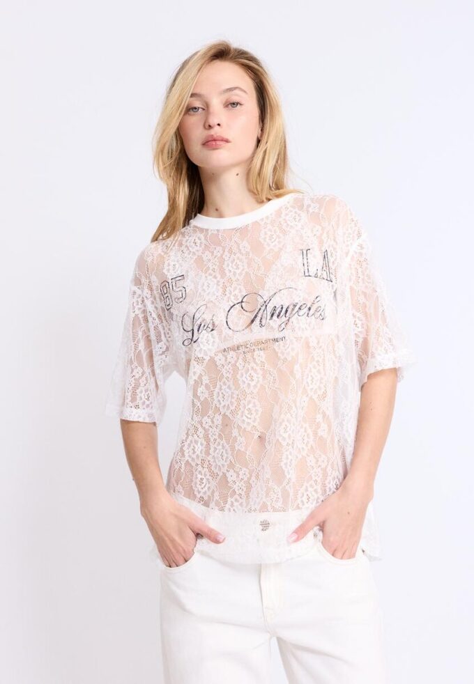 Tricou oversize din dantelă cu detalii grafice Tricou oversize din dantelă cu detalii grafice